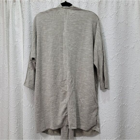 DONNIāPinstripeāšoversizedācardigan - Picture 14 of 16